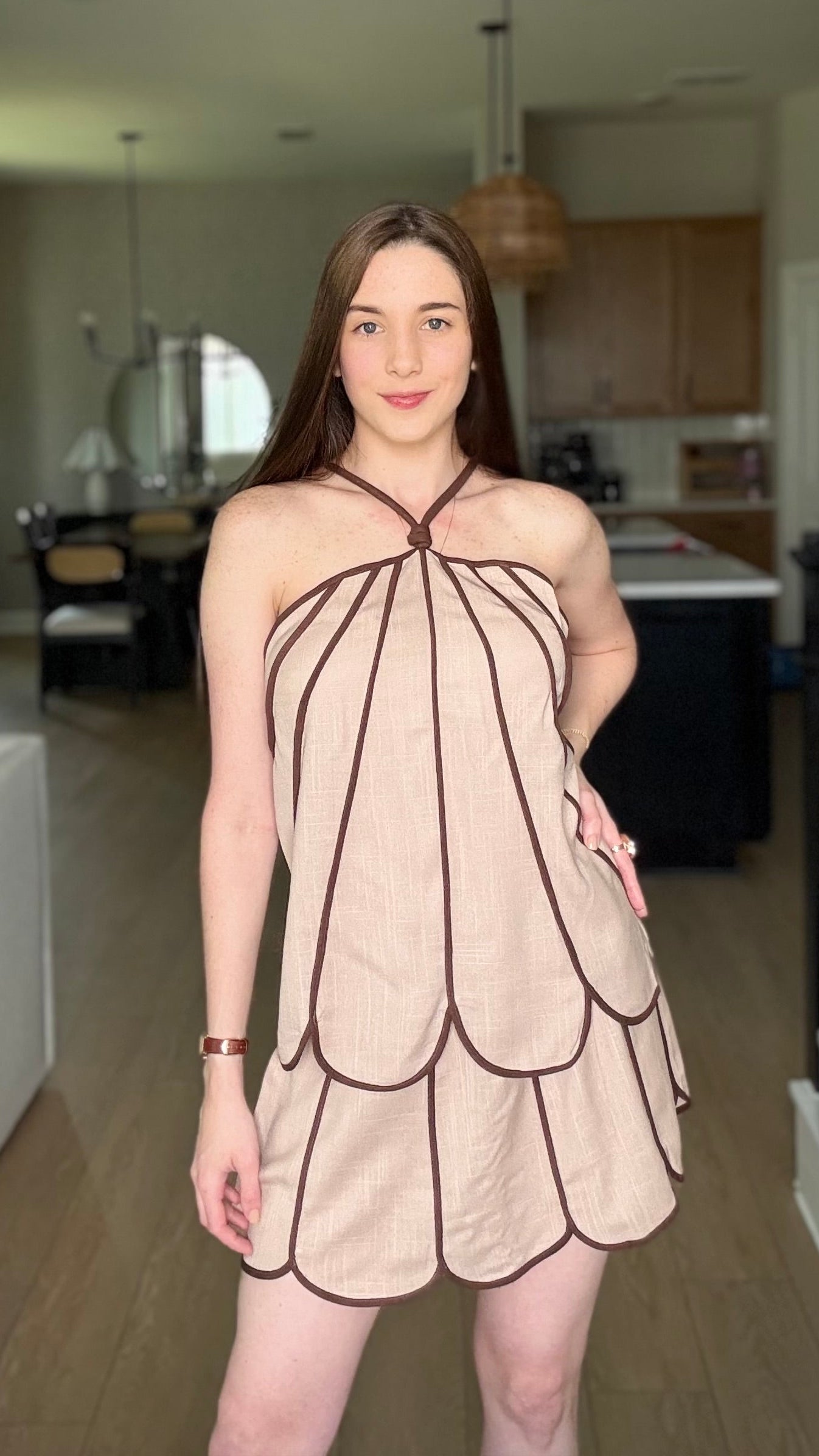 Scalloped Linen Set